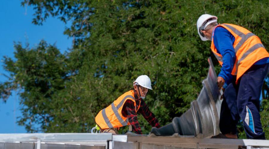 Professional new roof installation services in Rogue River, OR